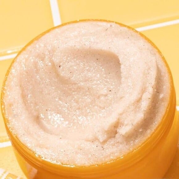 Sol de Janeiro: Brazilian Bum Bum® Body Scrub (7.7 OZ) - Picture 9 of 12
